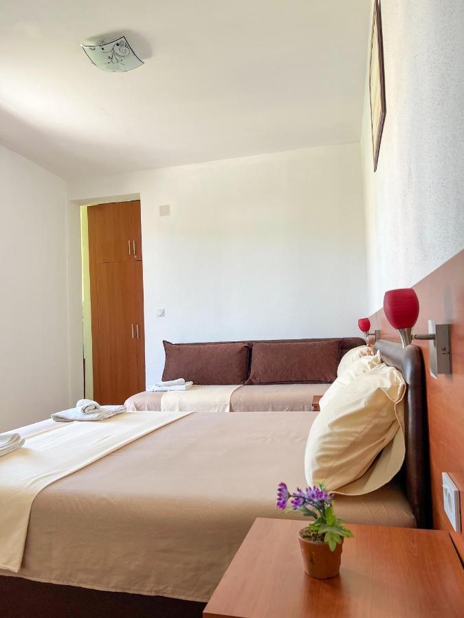 Apartments Fat E Jet - Pool & Breakfast Ulcinj Exterior photo